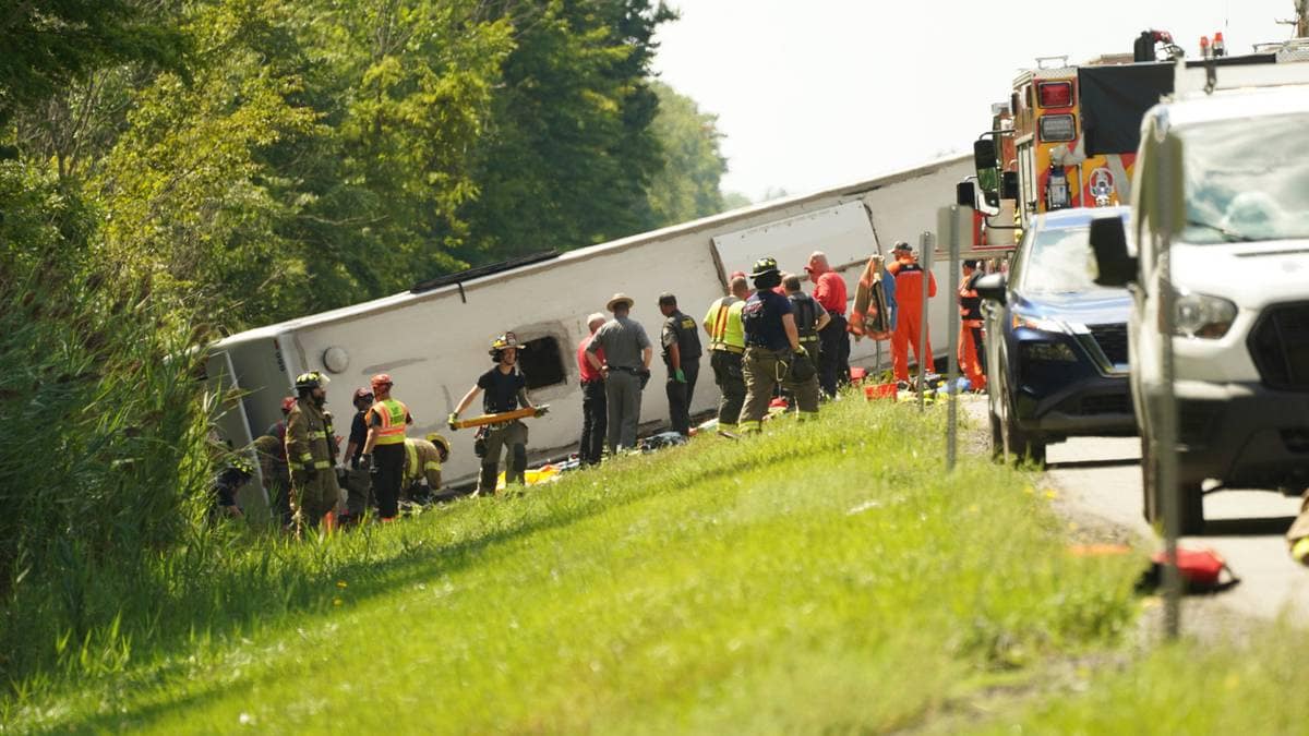 Fem døde etter bussulykke i USA