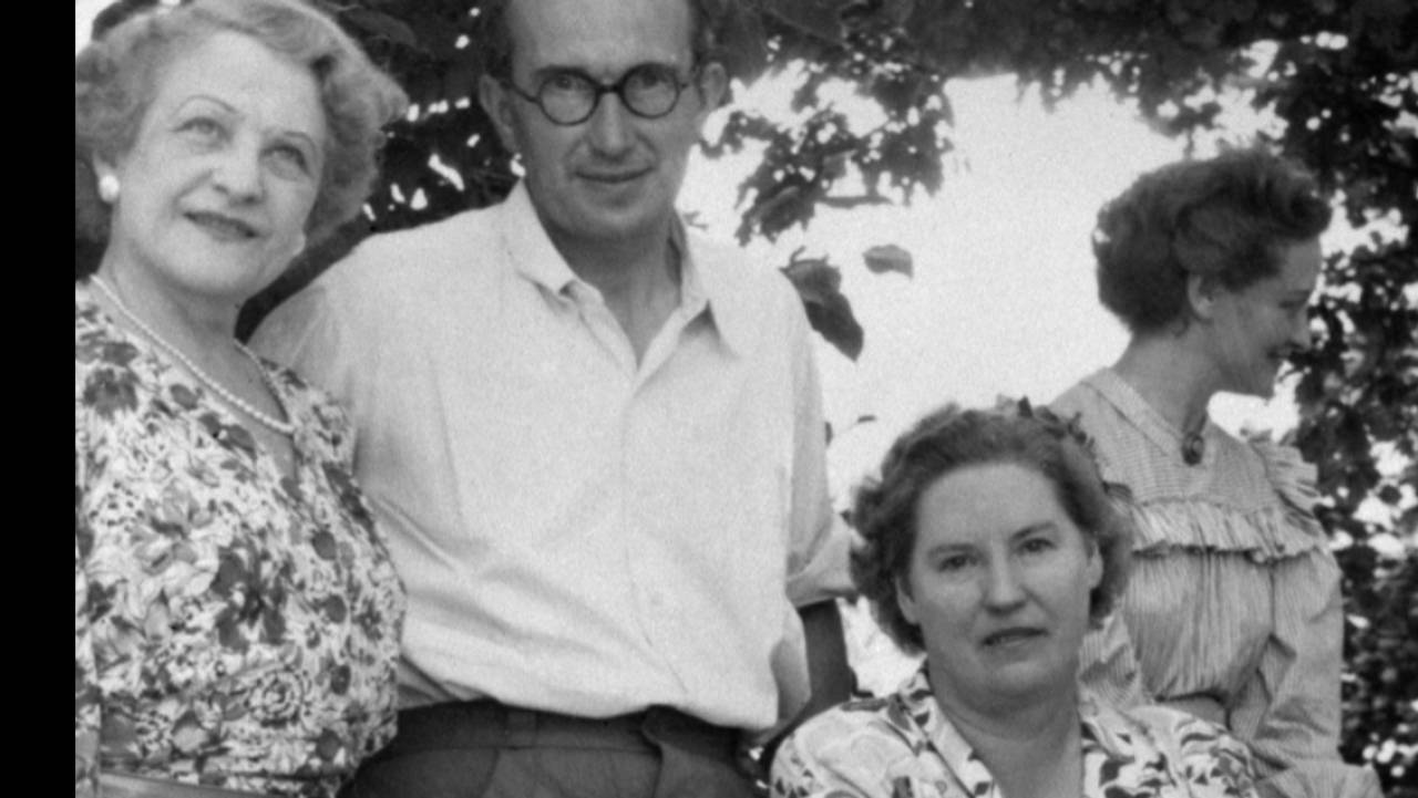 Festspillene i Salzburg 1949. Fra venstre: østeriksk sopran Vera Schwarz, Lord Bernard Miles, Kirsten Flagstad, Josephine Miles, Sally Miles, tysk mezzo sopran Margarete Klose.