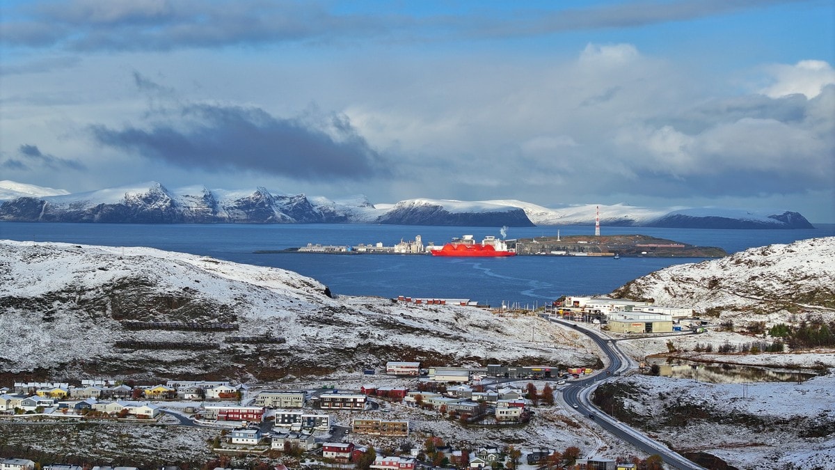 Equinor deler ut milliardkontrakt for å få strømmen ut til Melkøya