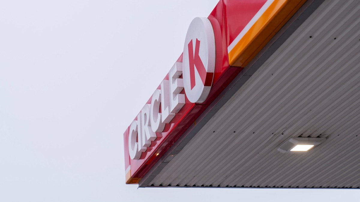 Gikk tom for diesel midt i p&aring;skeutfarten