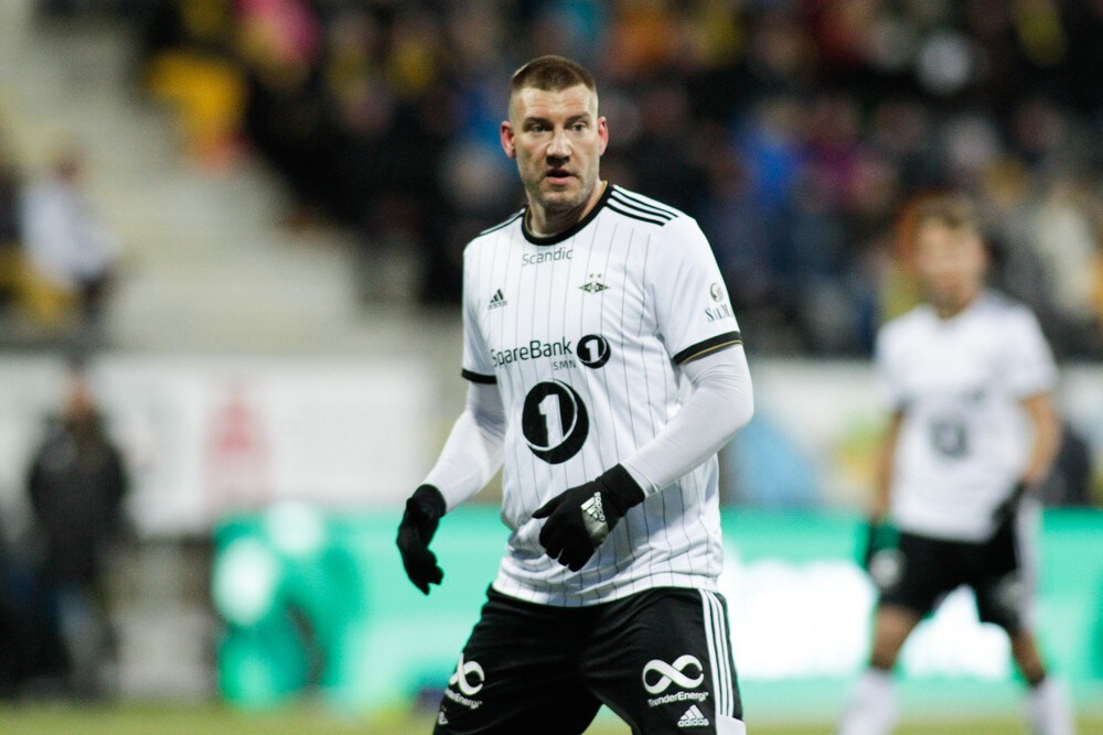 Bendtner om rollen i Rosenborg: – Uholdbar
