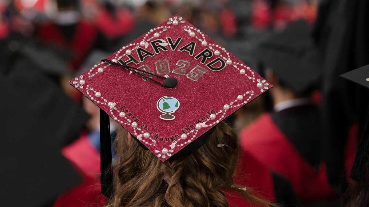 Rettssak mellom Trump-administrasjonen og Harvard er i gang