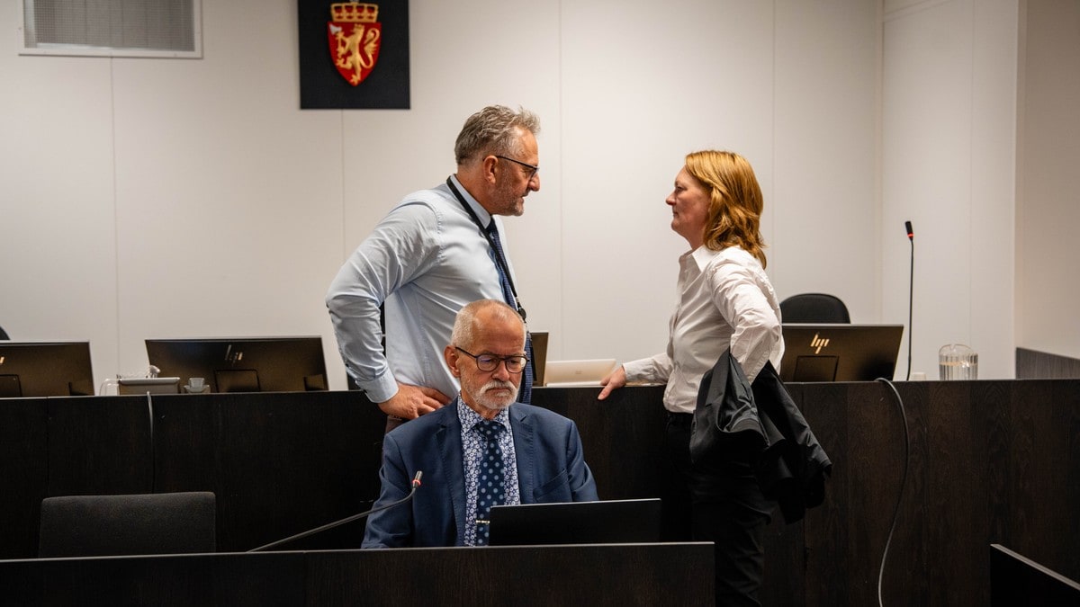 Held fast på forklaring om rasistisk angrep