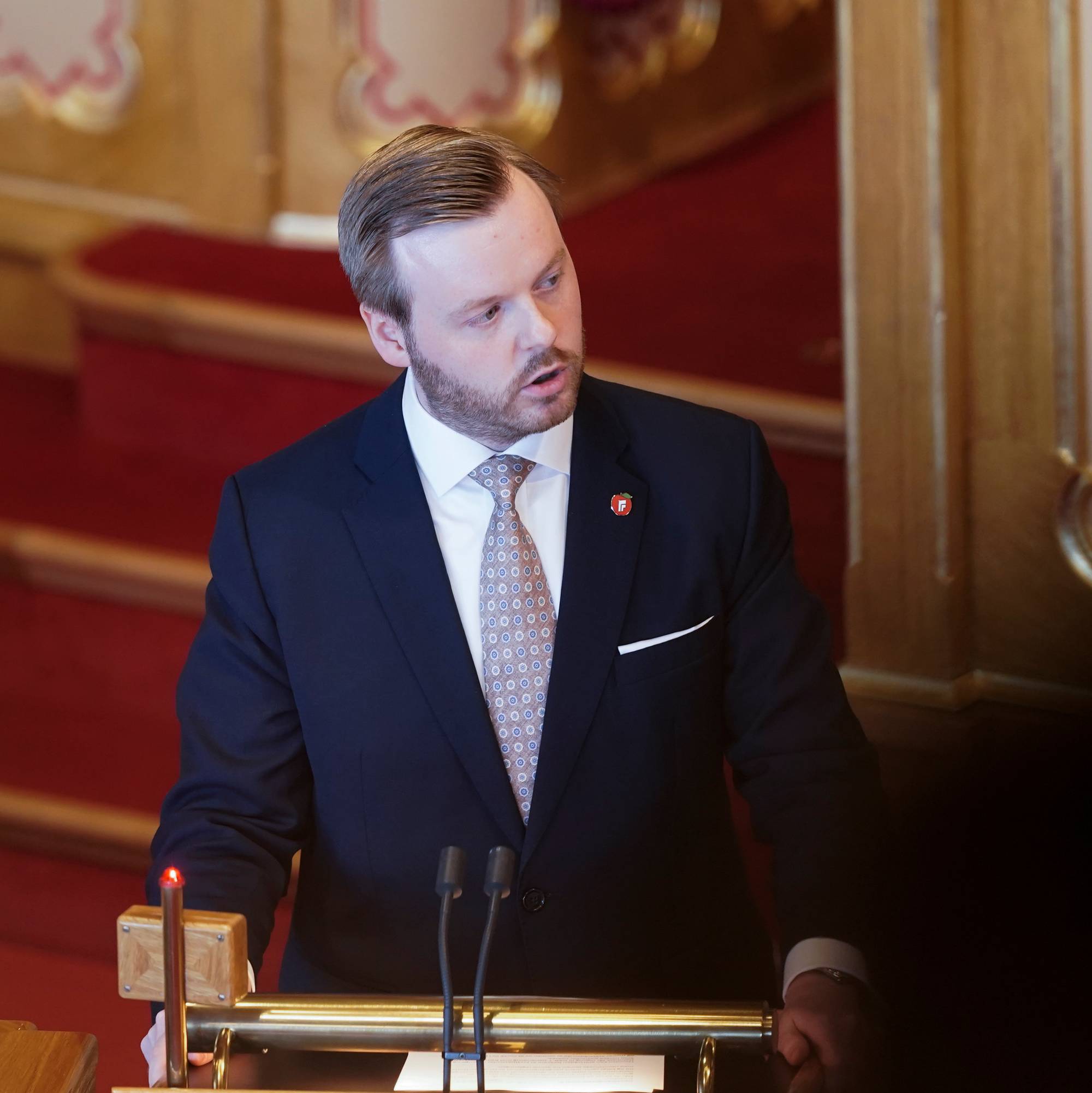 Kristian August Eilertsen FrP under Stortingets spørretime
