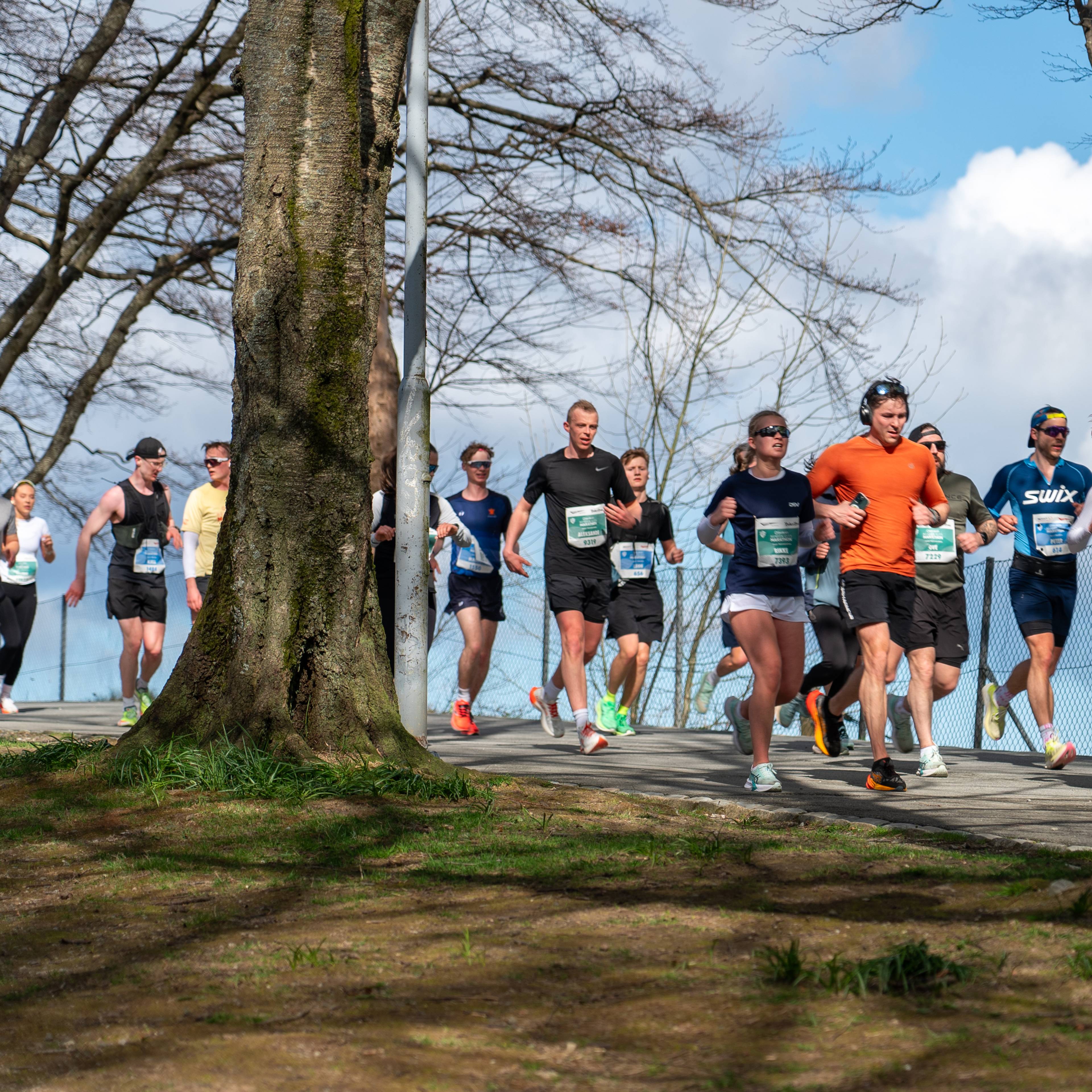 Bergen City Marathon 2026: løparar i Nordnesparken.