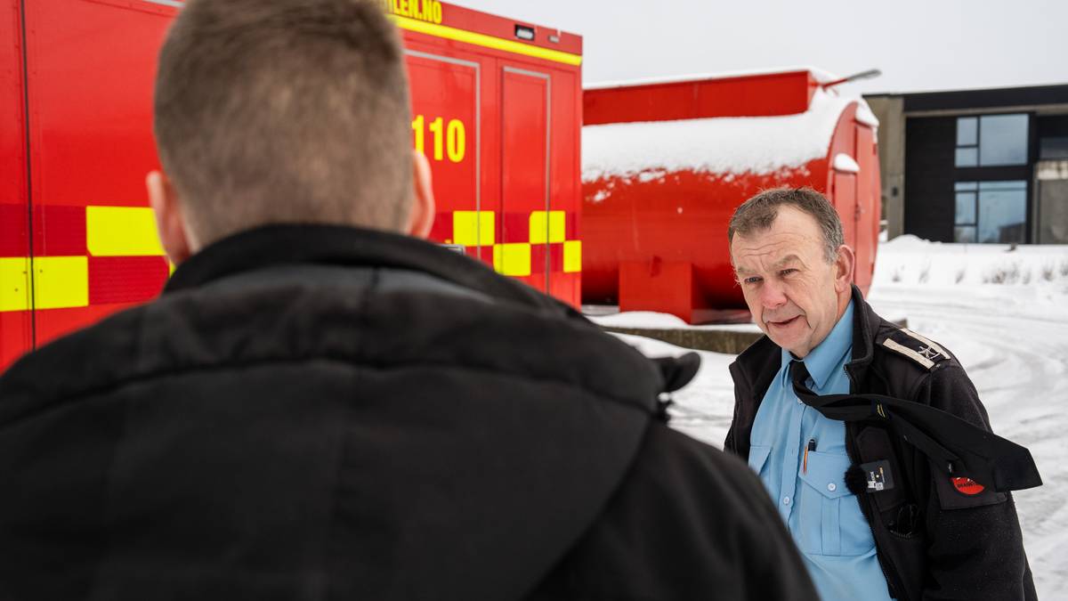 Ingen krav om køyretrening i brannbil: – Det grensar til galskap