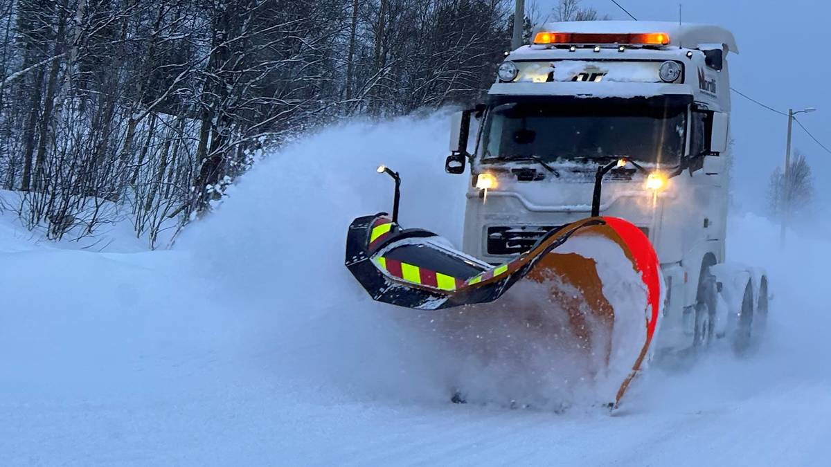 Snøskred og over 200 strømløse: Nord-Norge rammet av kraftig snøvær