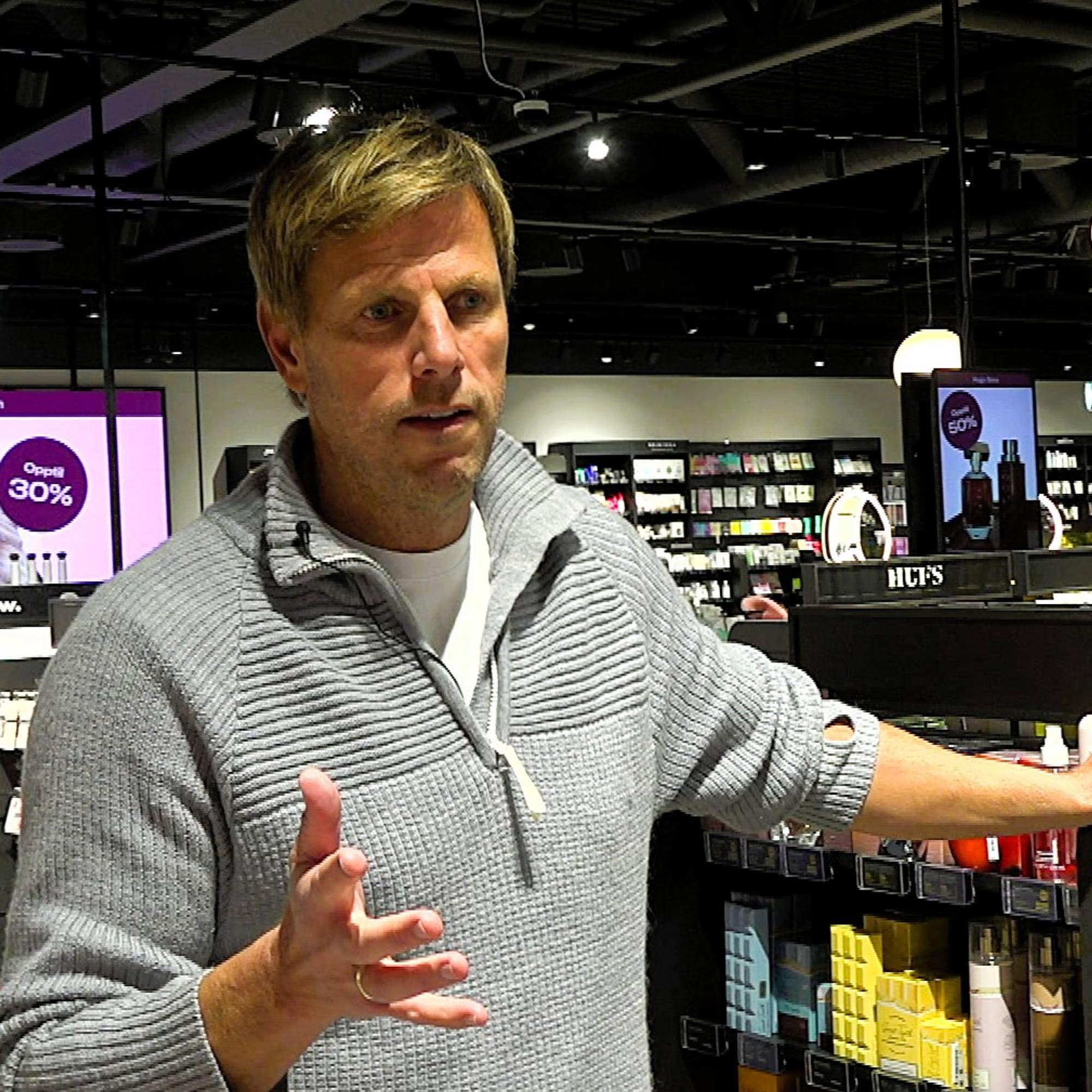 Blivakker-grunder Einar Øgrey Brandsdal i egen butikk i Kristiansand