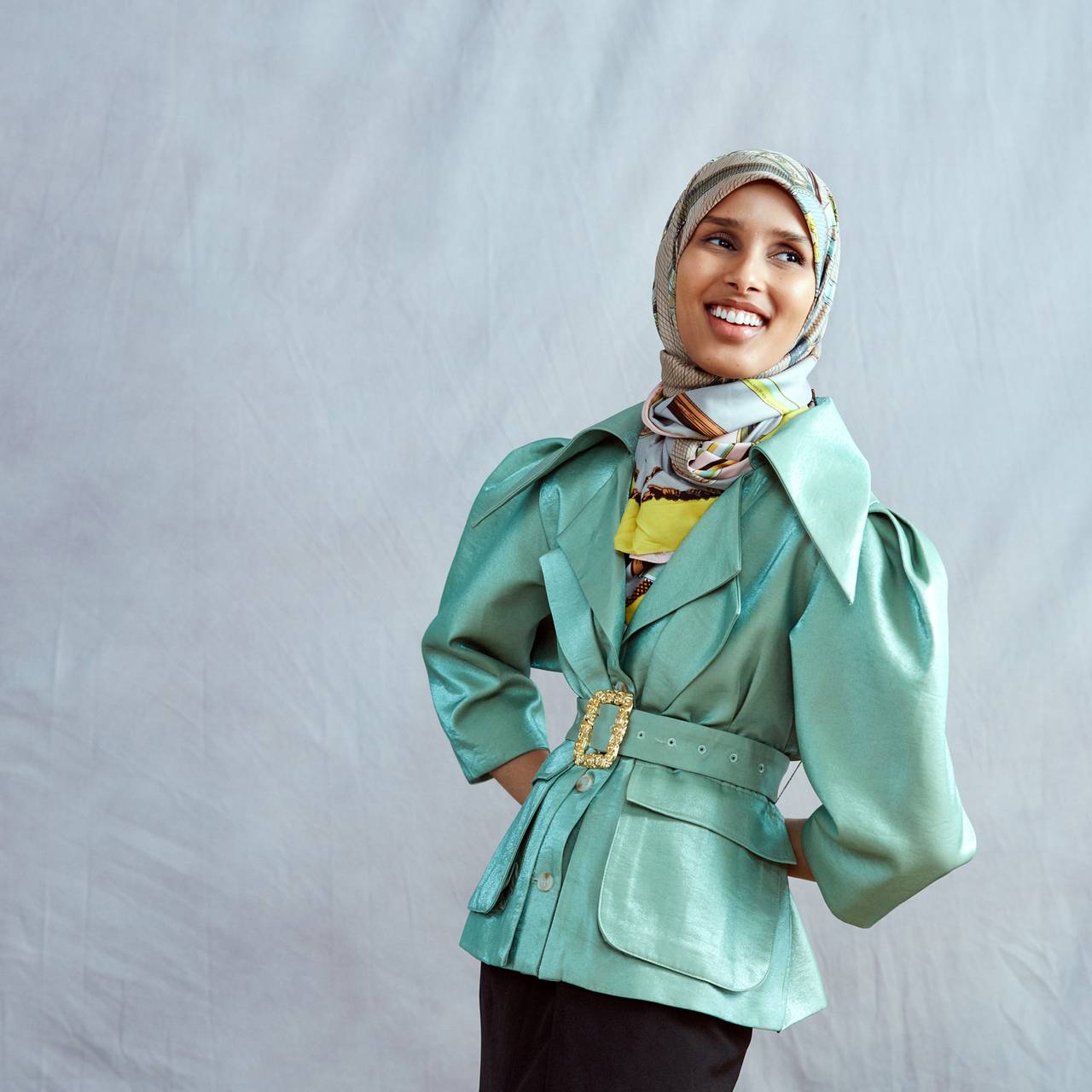 Dame i grønt, grønn hijab