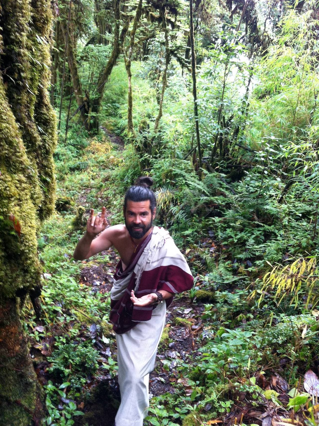 Jørgen yogi i jungelen i Himalaya
