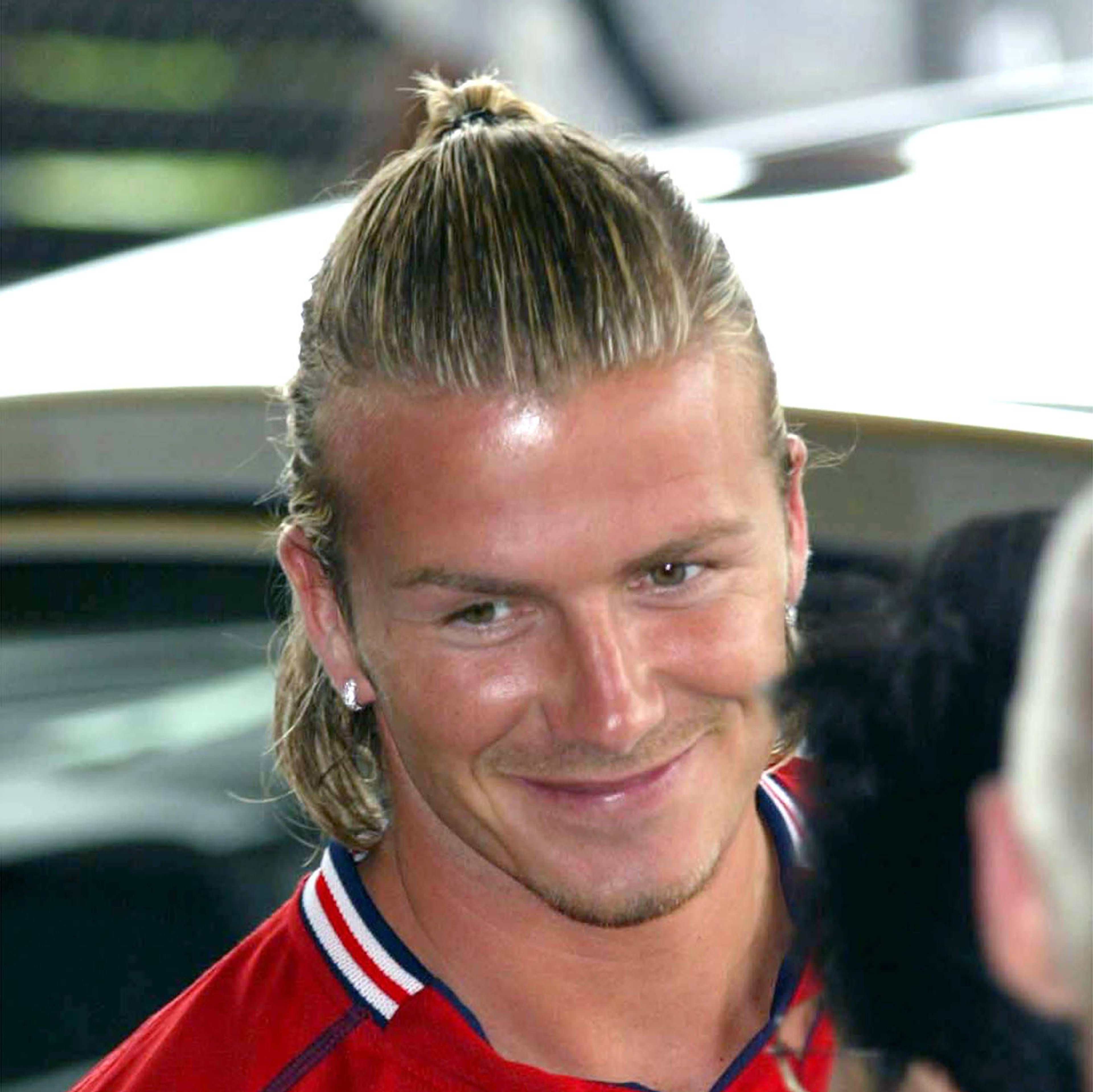 beckham med manbun