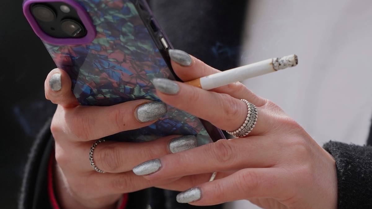 Storbritannia: Innfører livslangt røykeforbud for alle under 18