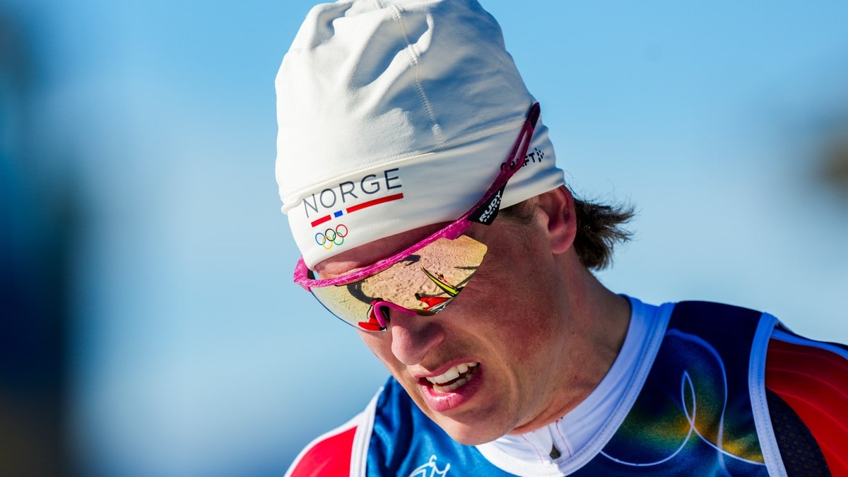 Iversen oppløst i tårer da Klæbo ble historisk: – Jeg skylder ham en veldig stor takk