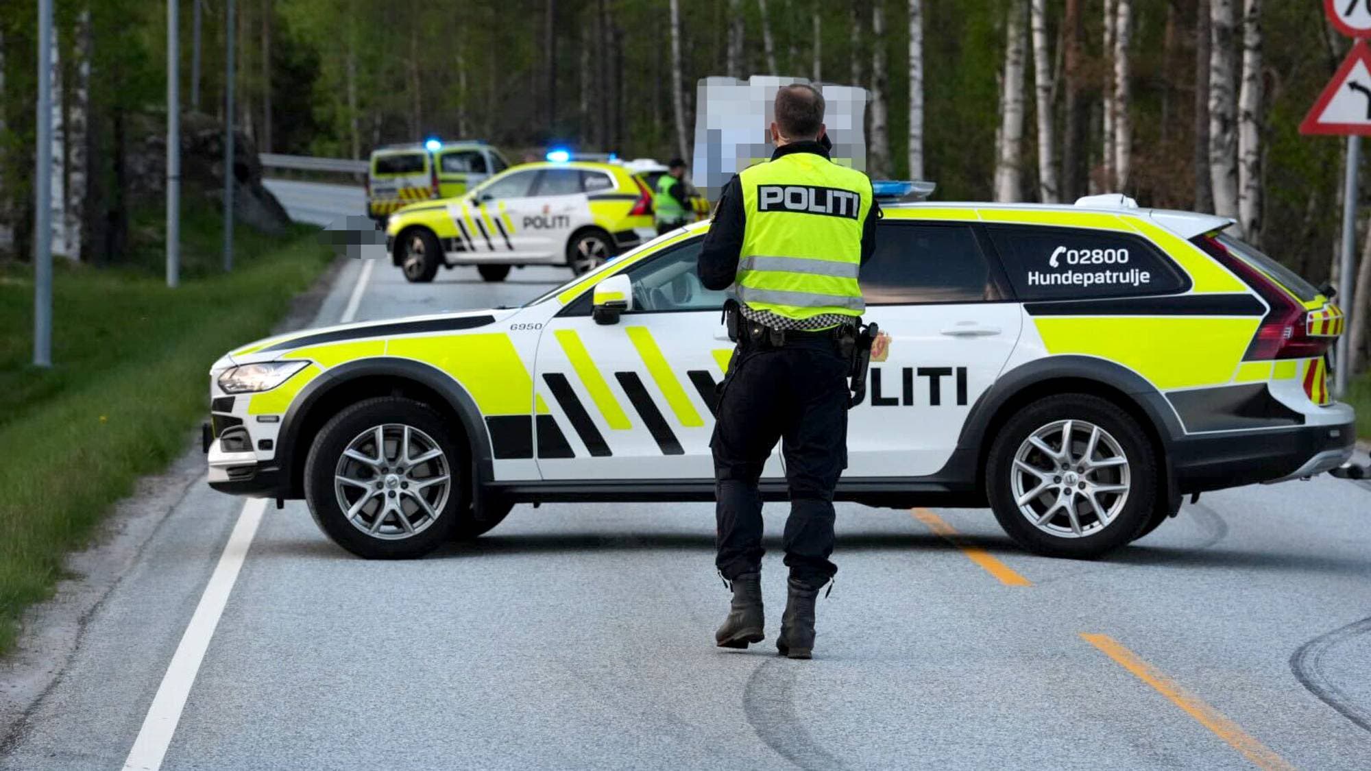 Mopedulykke i Vennesla. Politiet har sperret av område. 