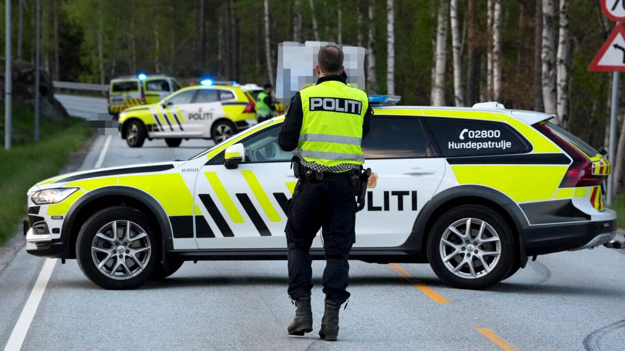 Mopedulykke i Vennesla. Politiet har sperret av område. 