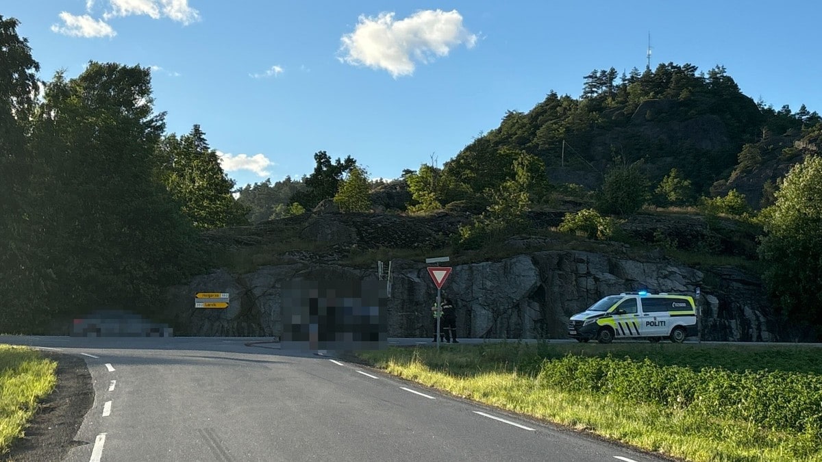 Trafikkulykke i Larvik – en person kritisk skadd