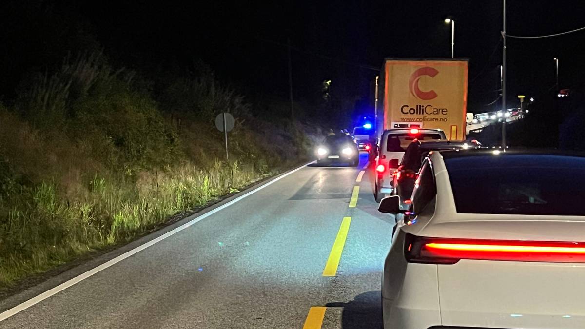 Trafikken står øst for Lyngdal