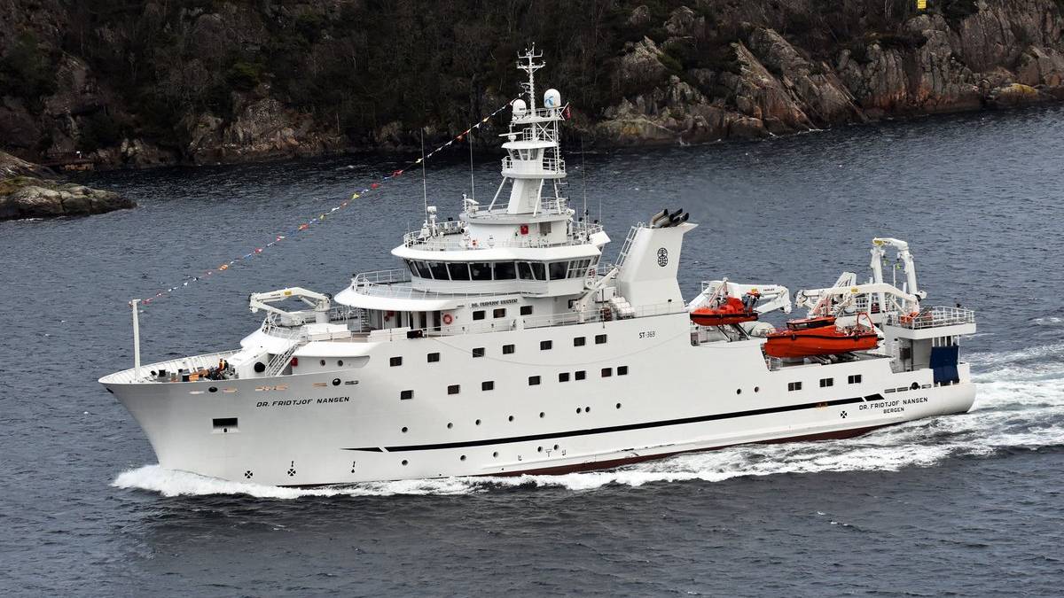 Skip evakuerer frå Oman – 20 nordmenn om bord