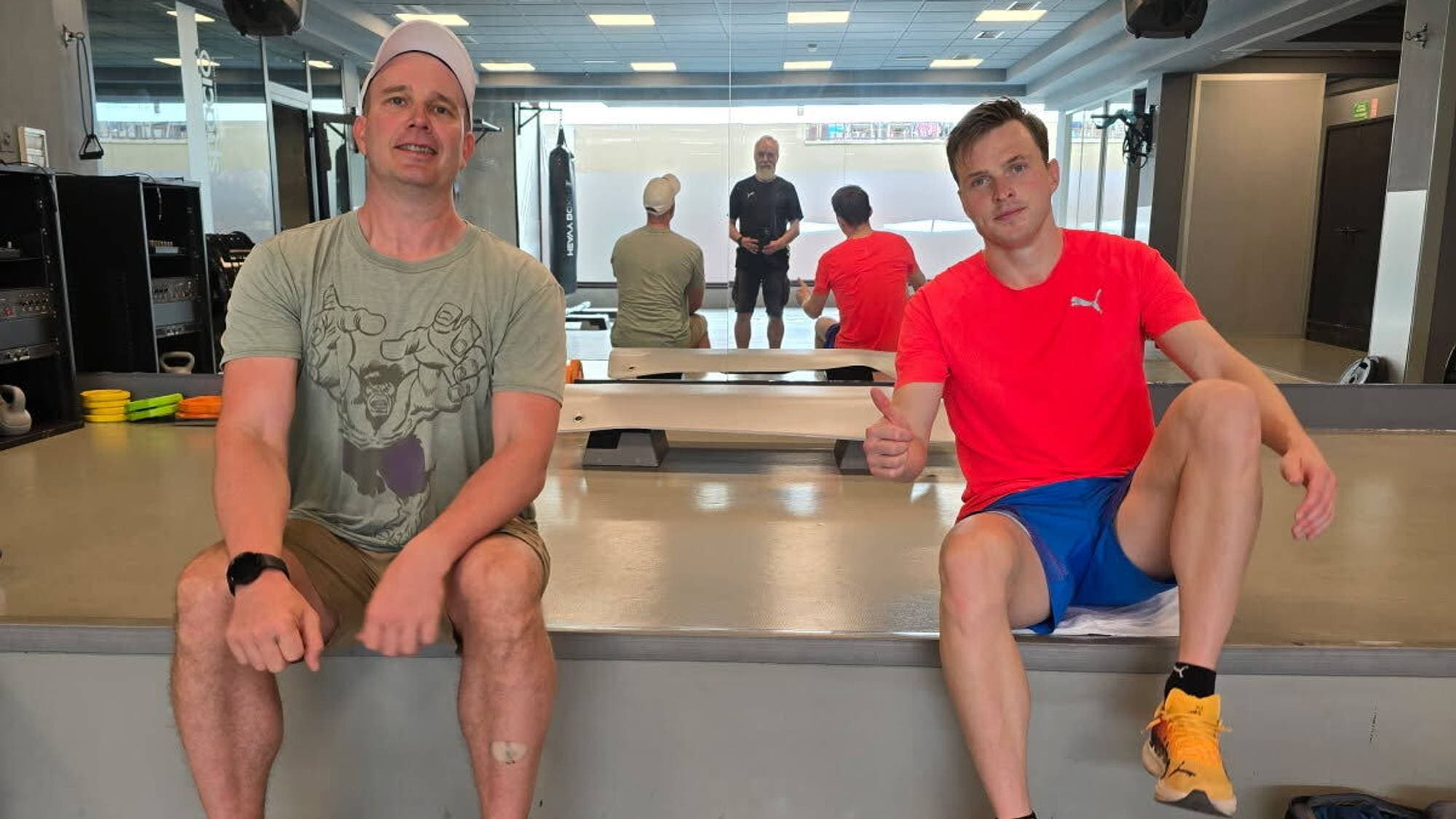 McAdam og Warholm på trening