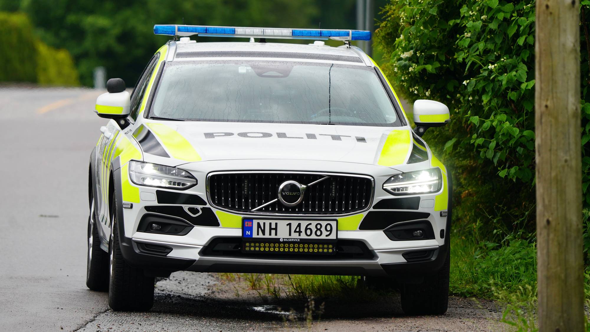 Bildet viser en politibil i Tønsberg