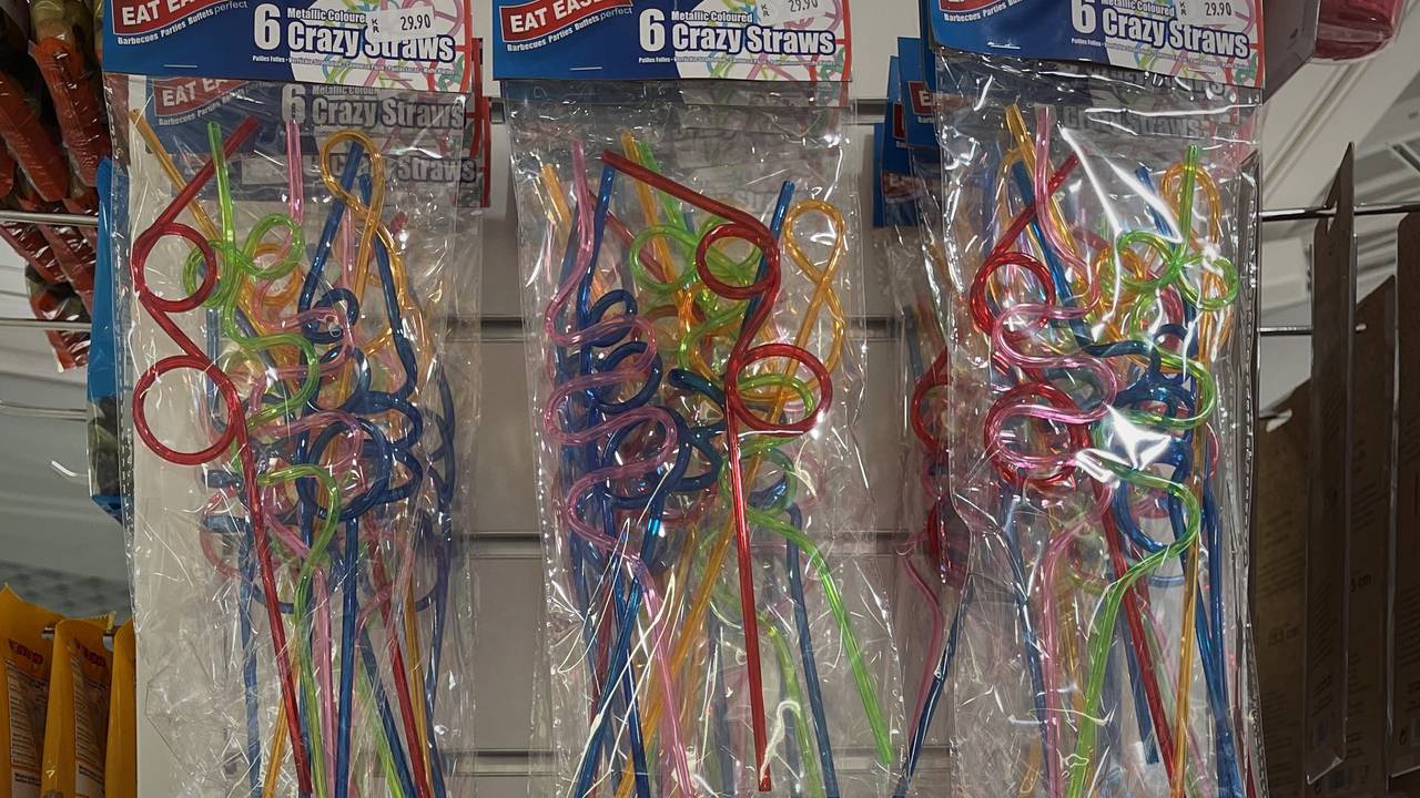 Sugerør som kan brukes igjen. Denne plasttypen er ikke definert som engangsplast, og vil ikke bli omfattet av forbudet.