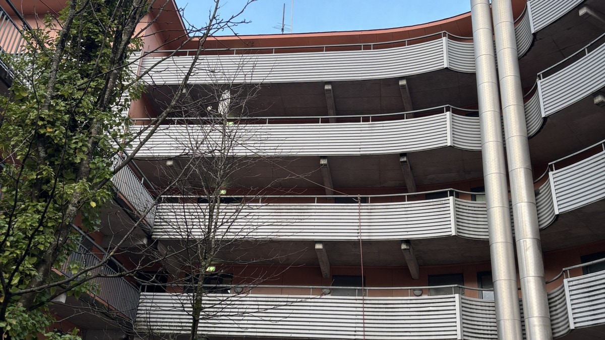 Mann hoppet fra sjette etasje etter vold og trusler om forbrukslån på nachspiel i Bergen