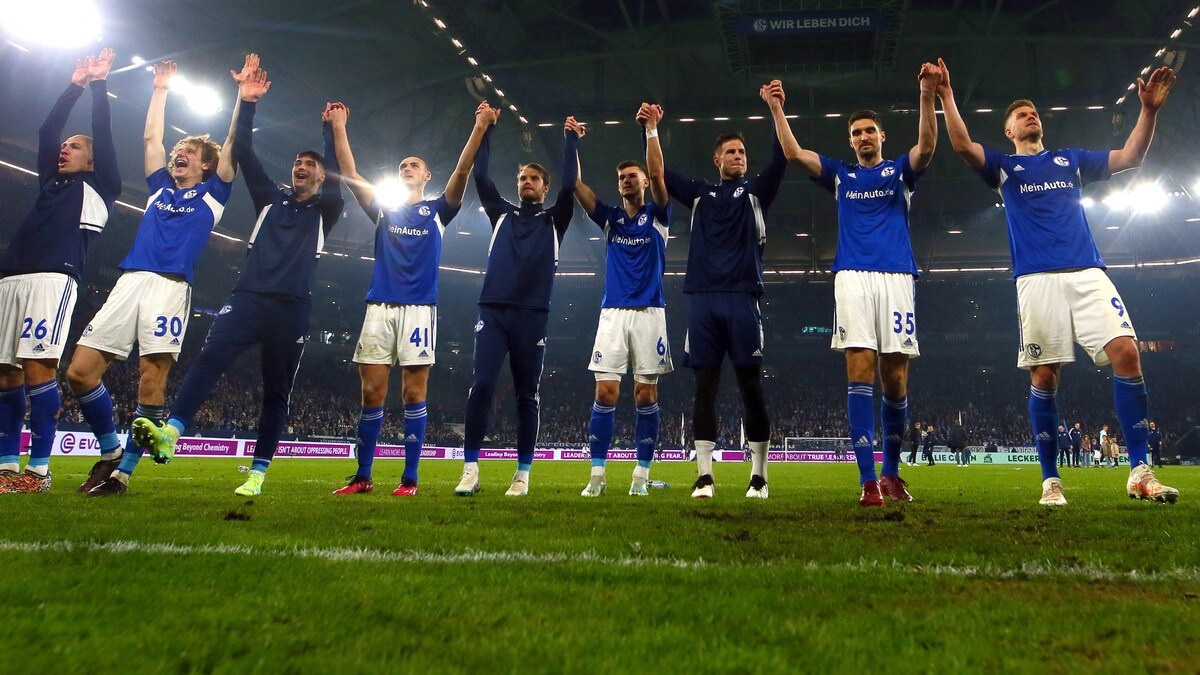 Schalke smadret Hertha Berlin i viktig bunnkamp
