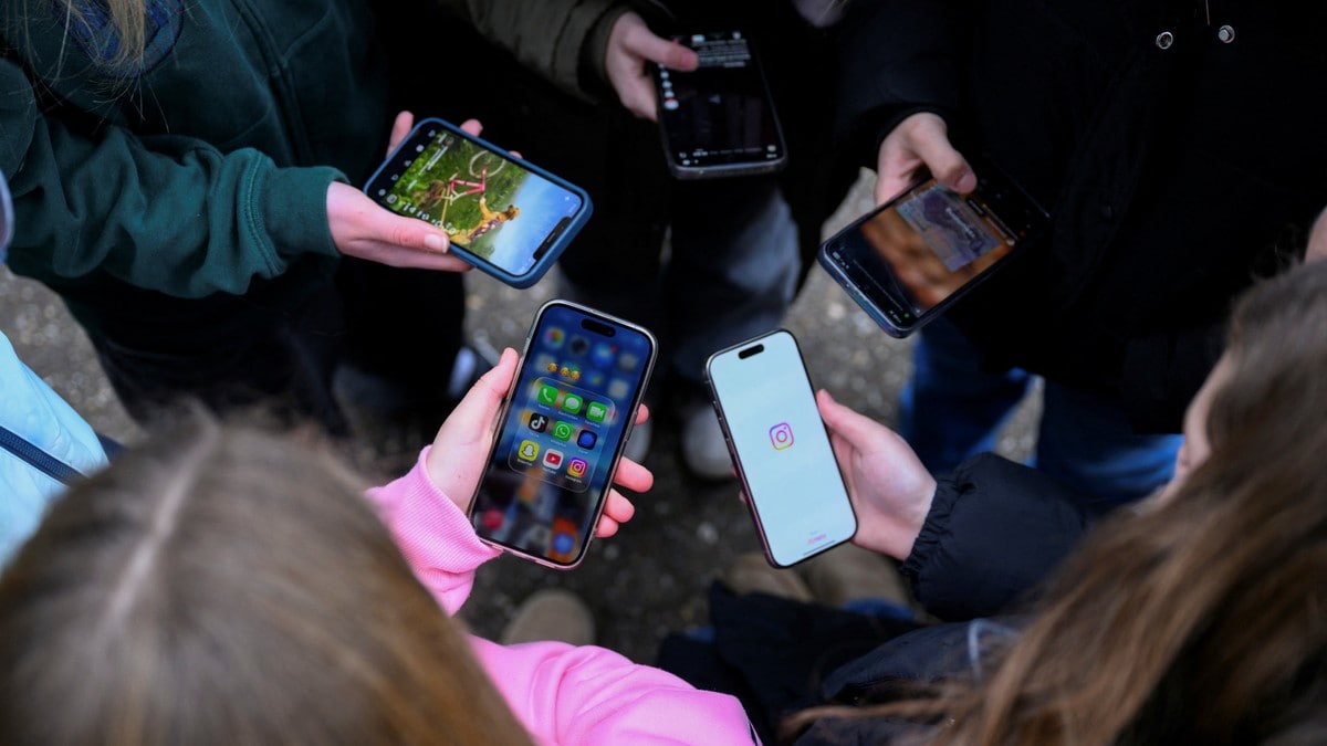 Storbritannia testar digital leggetid for barn – Noreg følgjer med