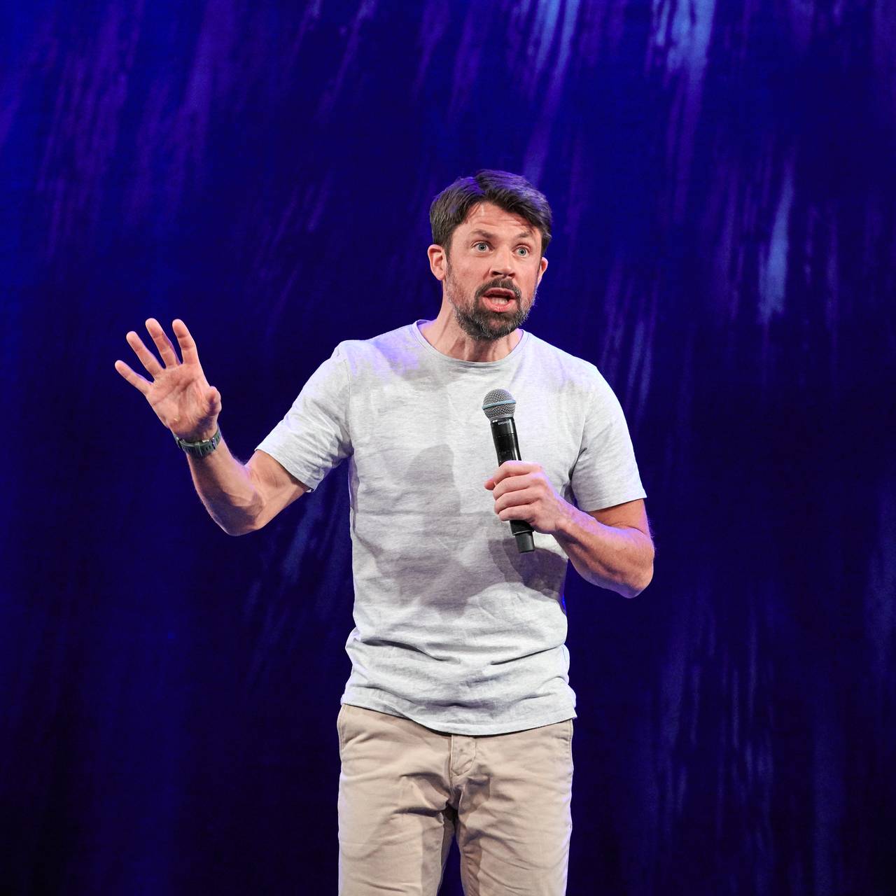 Nils-Ingar Aadne under sitt show Da var det oss.