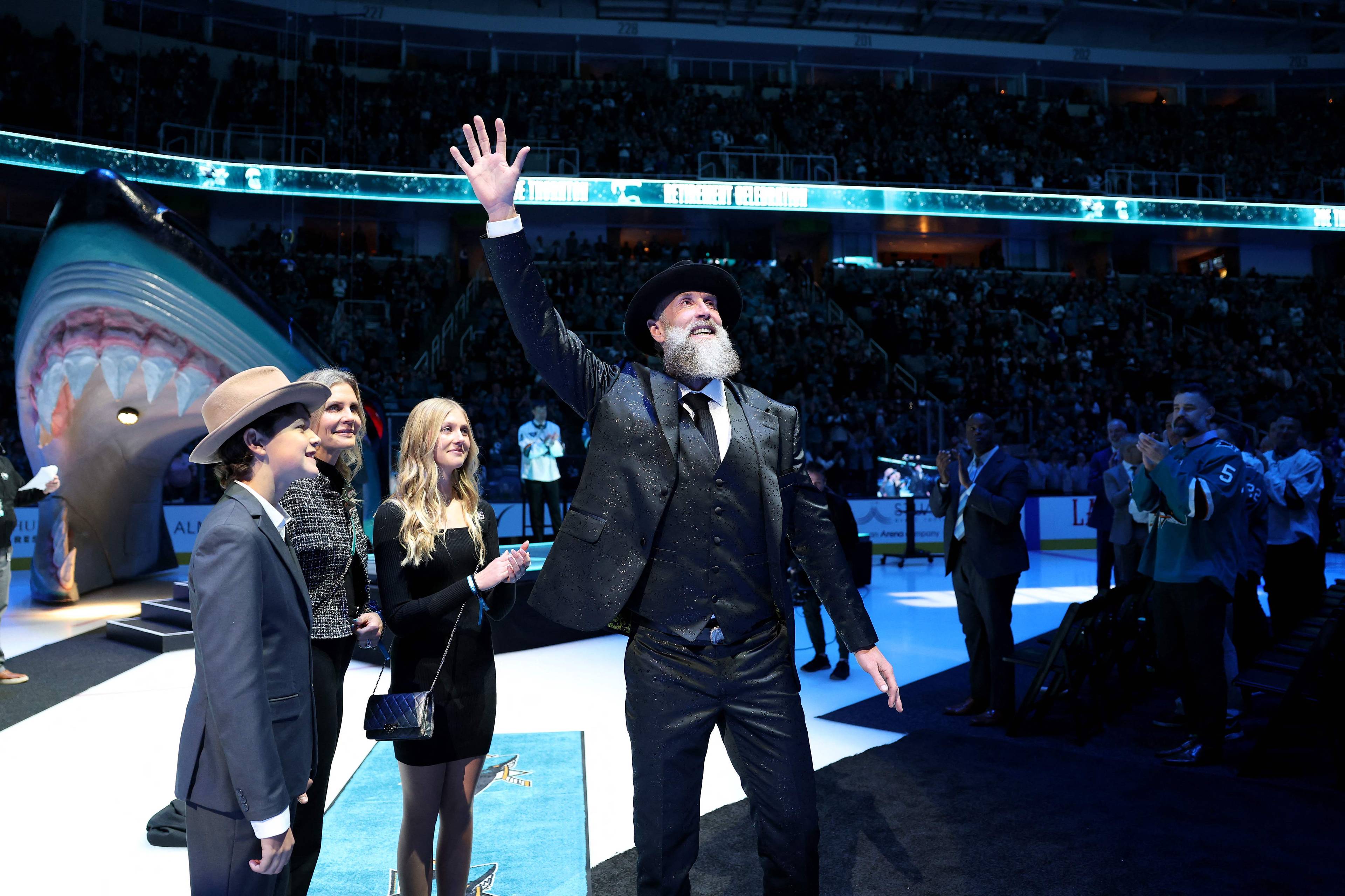 joe thornton med familien