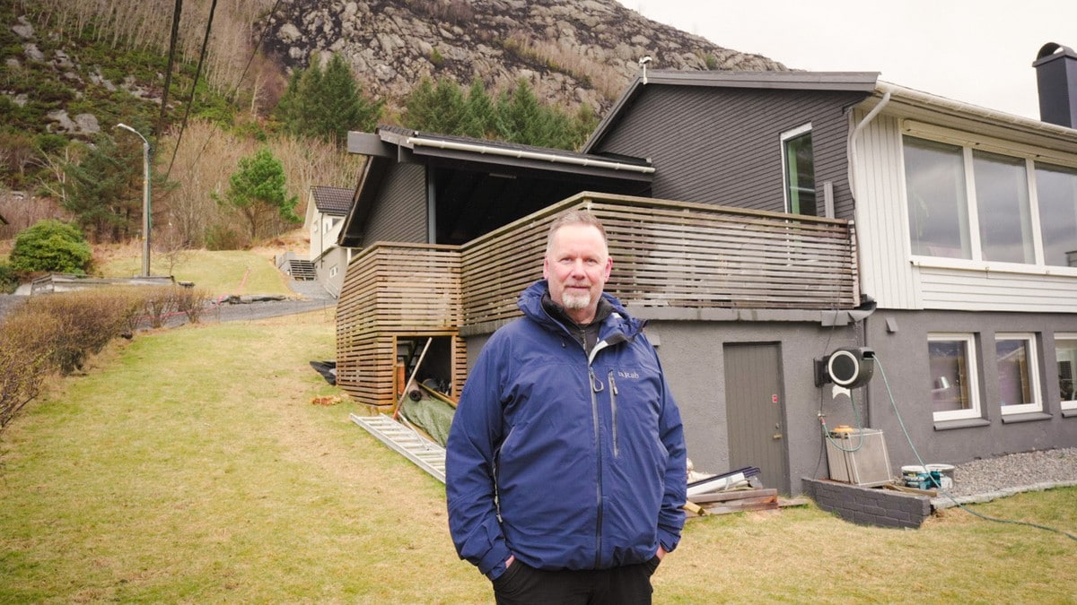 Kom tett p&aring; brannen: Geir stod klar med hageslangen