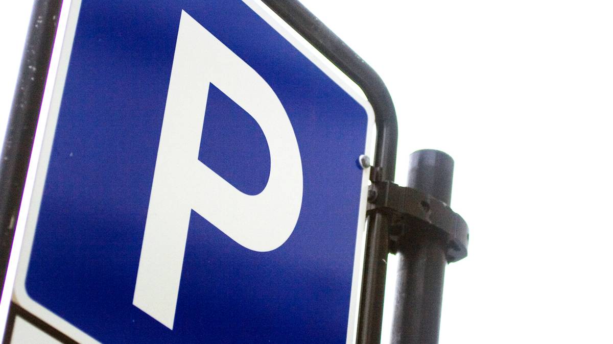 Ny parkeringsordning utsatt til etter påske