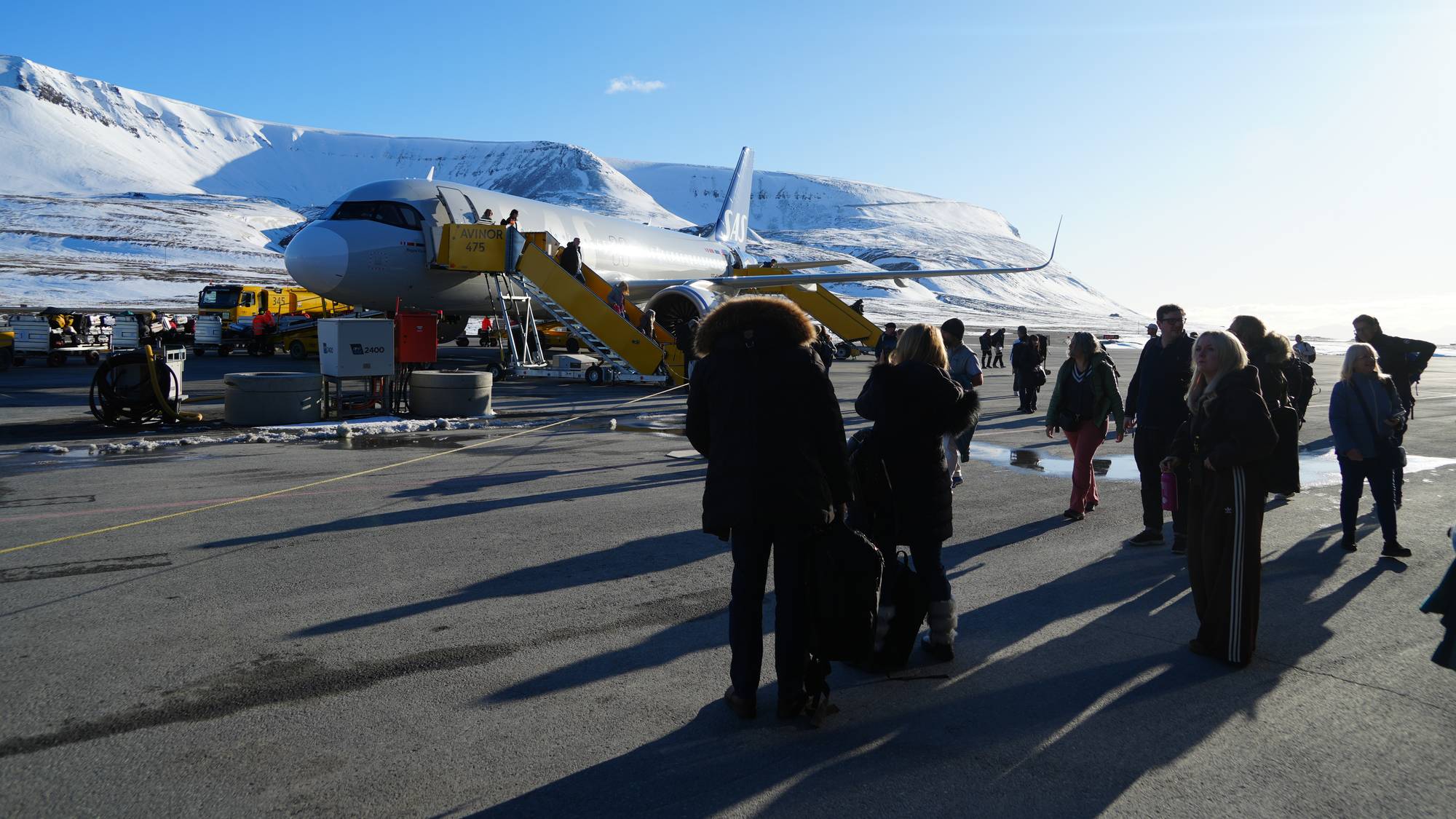 Svalbard flyplass, Longyearbyen