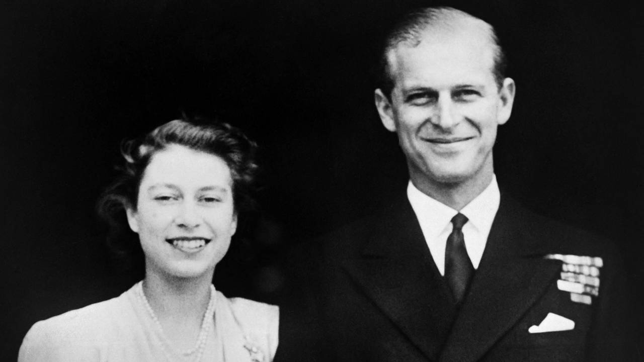 Prinsesse Elizabeth og Prins Phillip på forlovelsesdagen 11. juli 1947