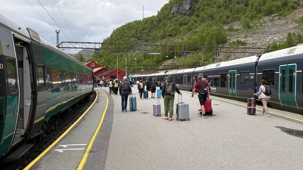 Full stopp på Bergensbanen – tog skal slepes forbi