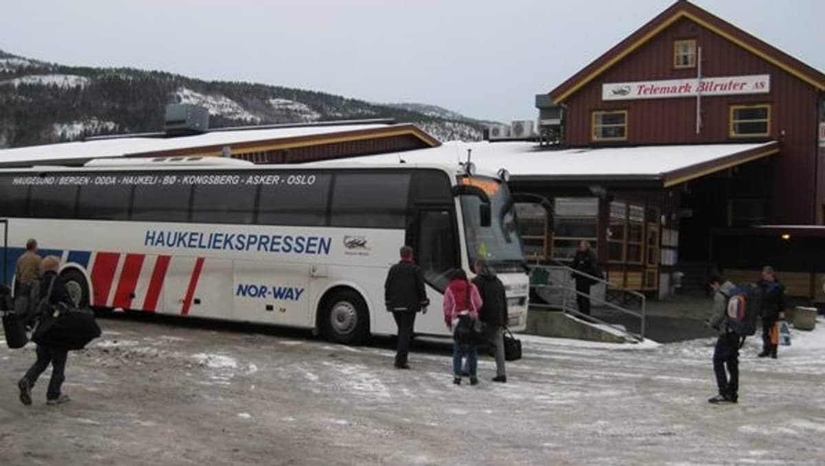 Haukeliekspressen kuttar ut Bø – NRK Vestfold og Telemark – Lokale ...