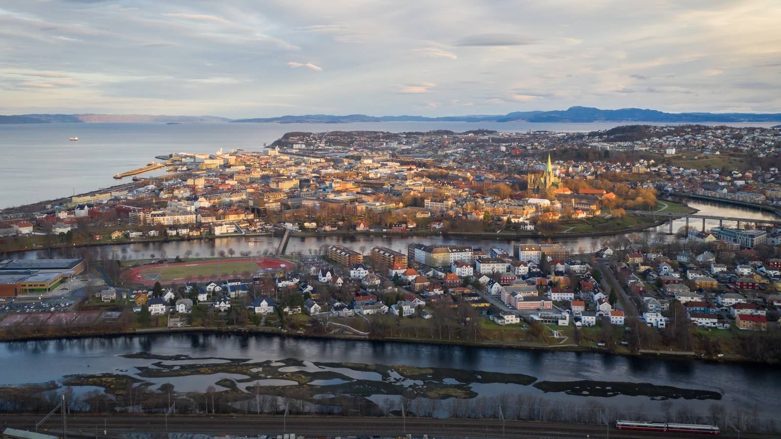 Etterforsker Mistenkelig Dødsfall I Trondheim – NRK Trøndelag – Lokale ...