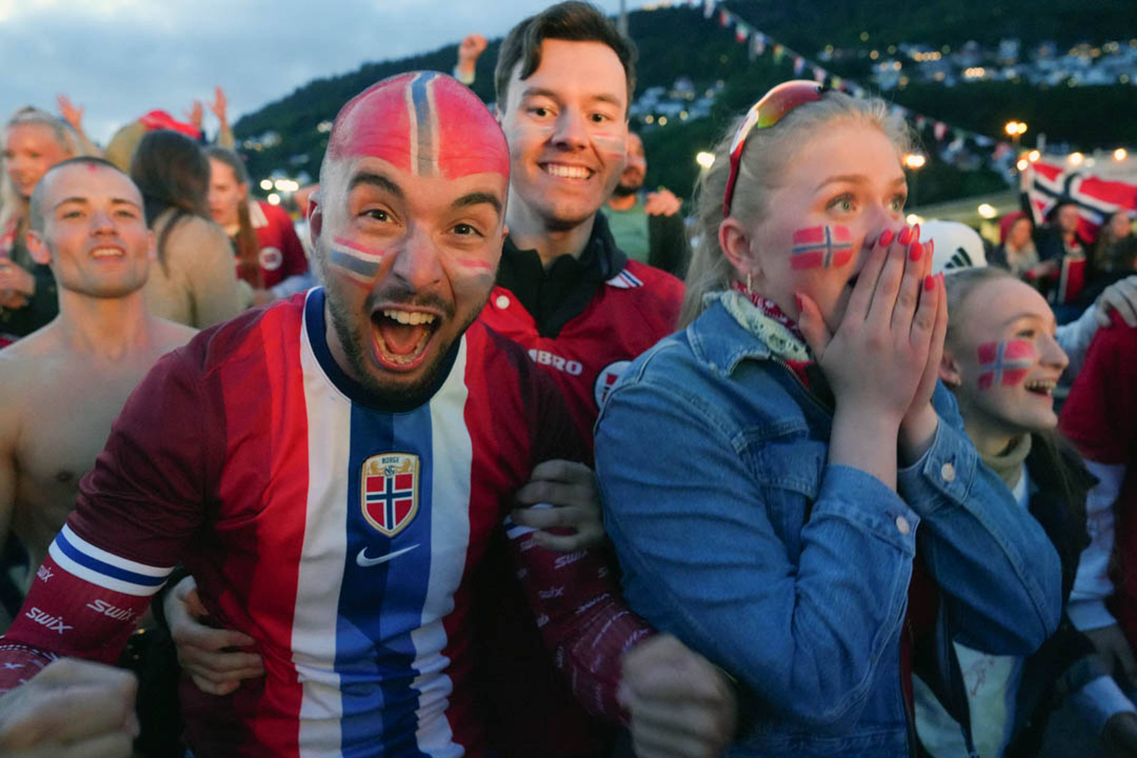 Jubel i Bergen etter Noreg slo Brasil