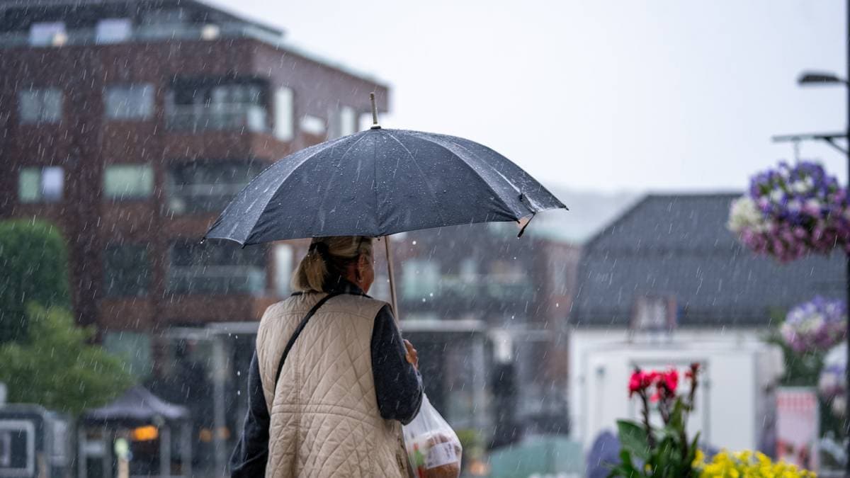 Sør- og Østlandet: Farevarsel for styrtregn og oversvømmelser