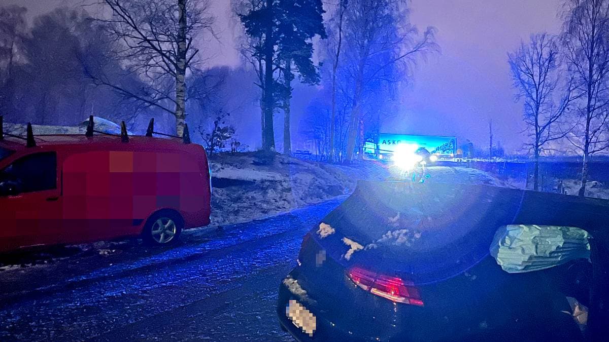 Person trapped after traffic accident in Råde – NRK Oslo and Viken – Local news, TV and radio