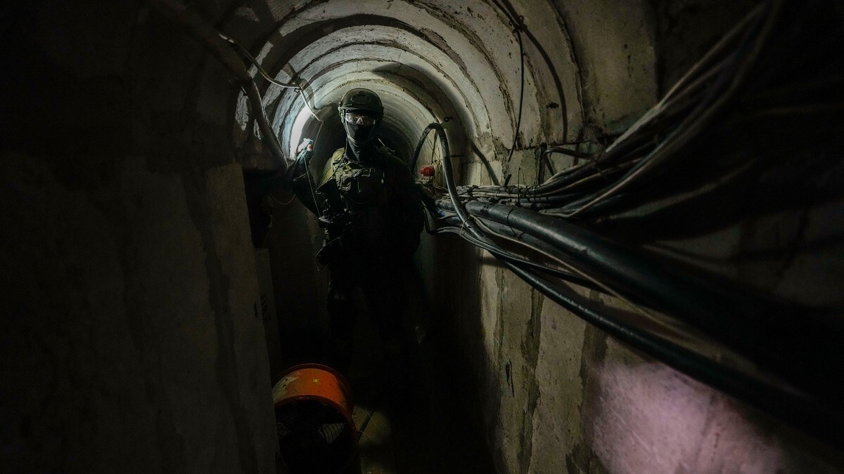 Israel viste fram tunneler under UNRWAs hovedkvarter
