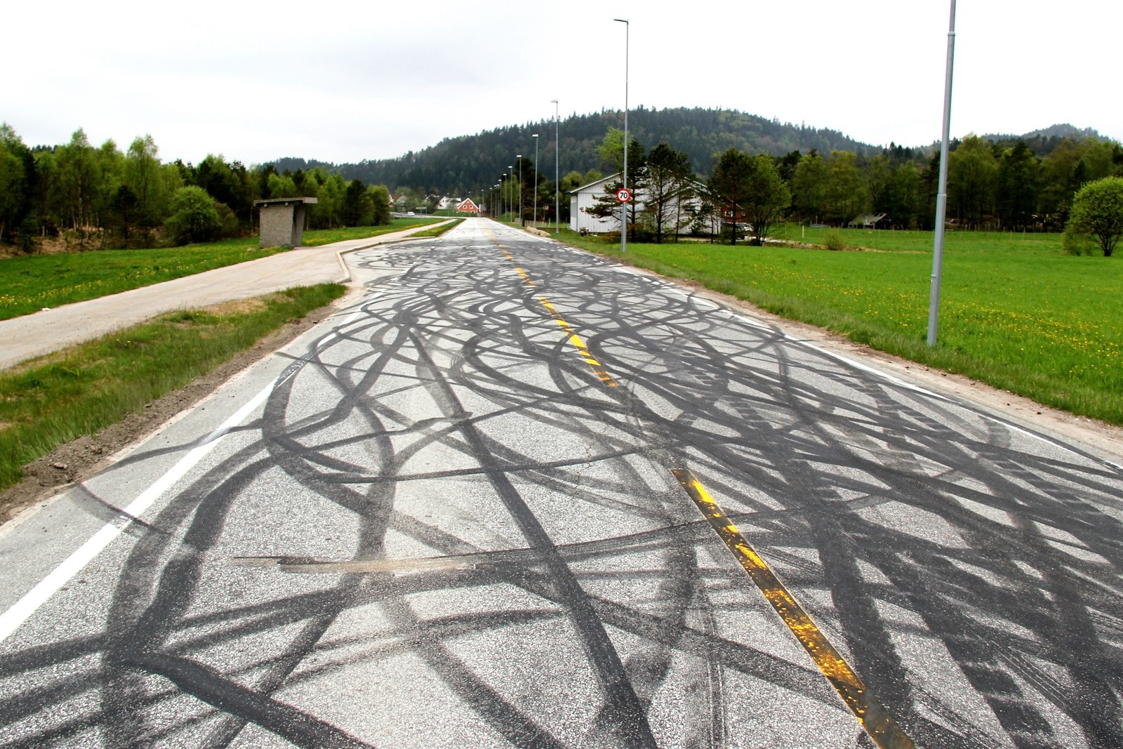 eazX448DNRw0Vdf2gdlFSw8OU8y9HBmYC24EMu7M6o7g