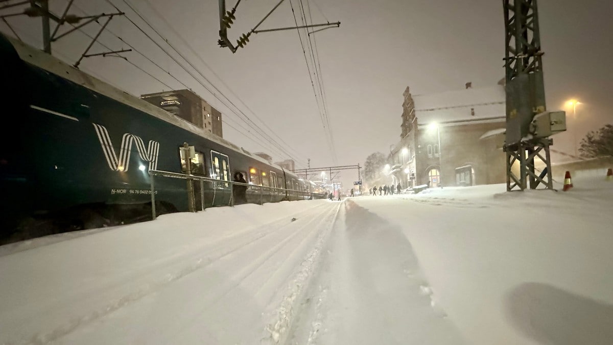 Togtrafikken innstilt flere steder på Østlandet: – Svært krevende