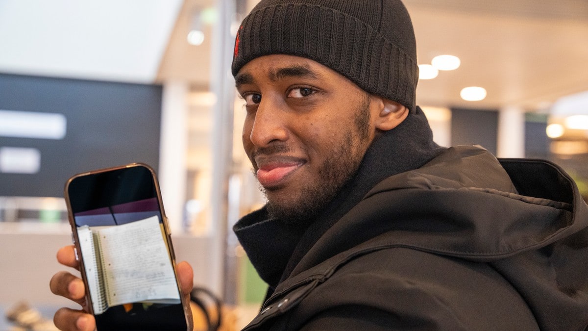 – Jeg skriver ting ned for å ikke glemme