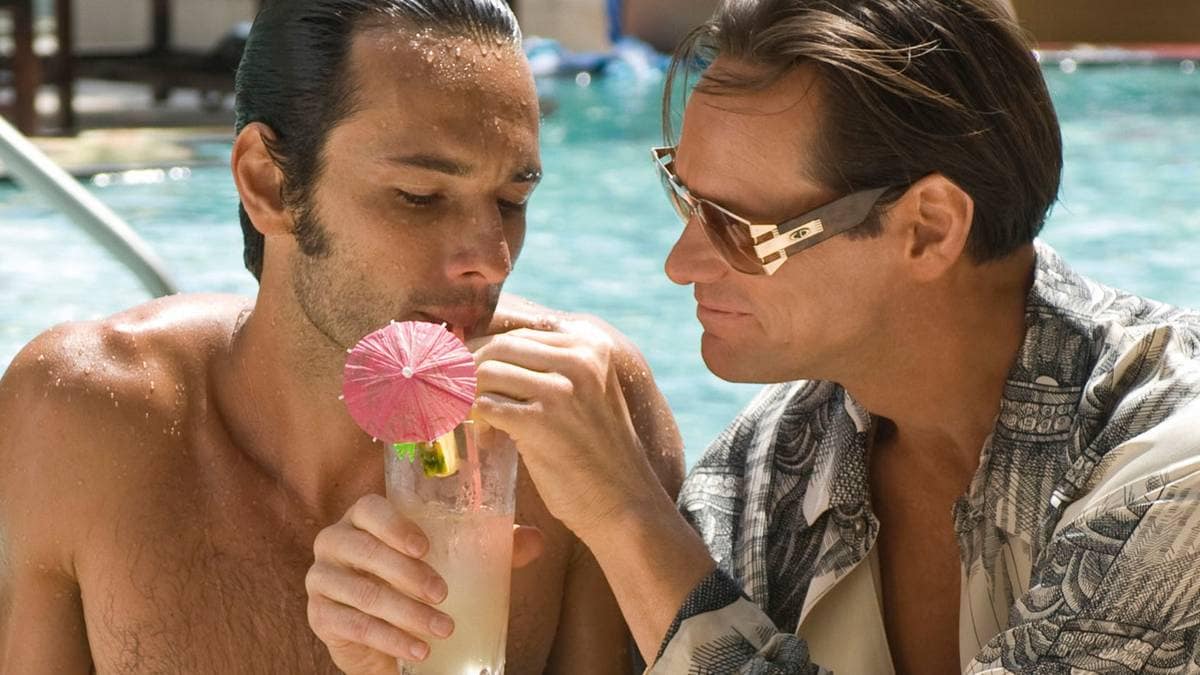Anmeldelse: Β«I Love You Phillip MorrisΒ» β Filmpolitiet