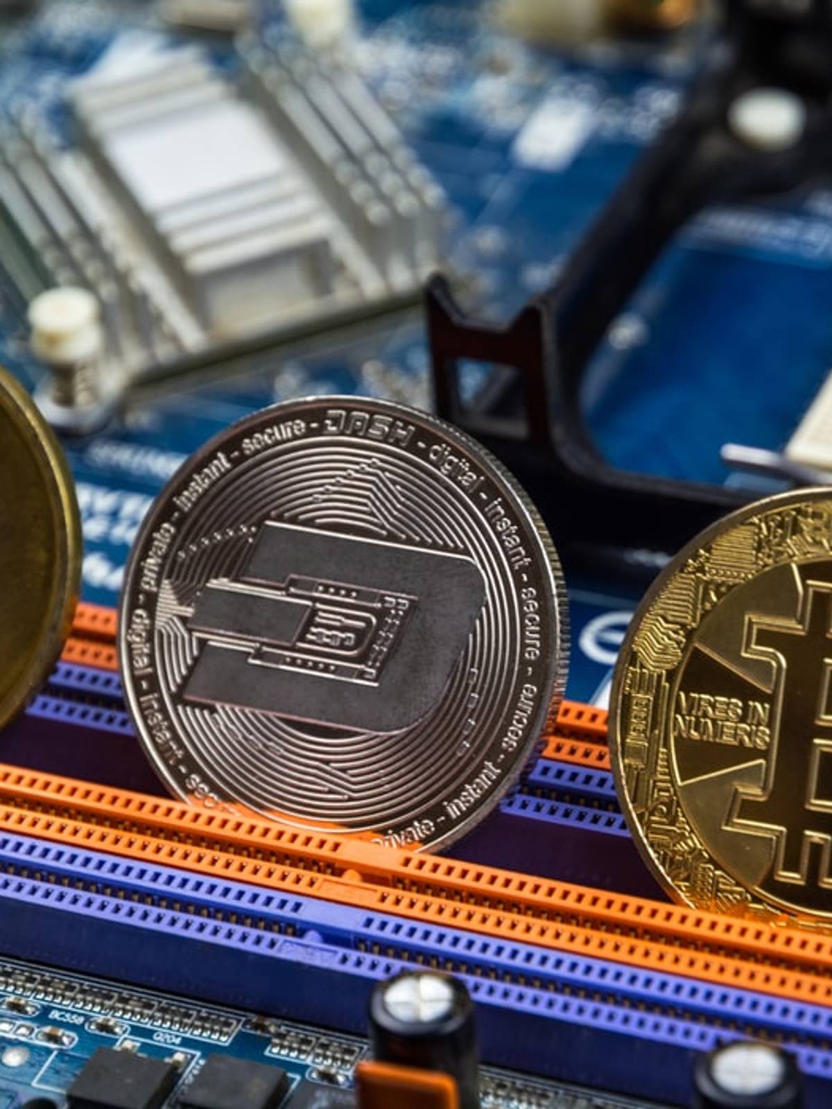 To personar i Innlandet har tapt 4 millionar kroner på investering i  kryptovaluta – NRK Innlandet – Lokale nyheter, TV og radio