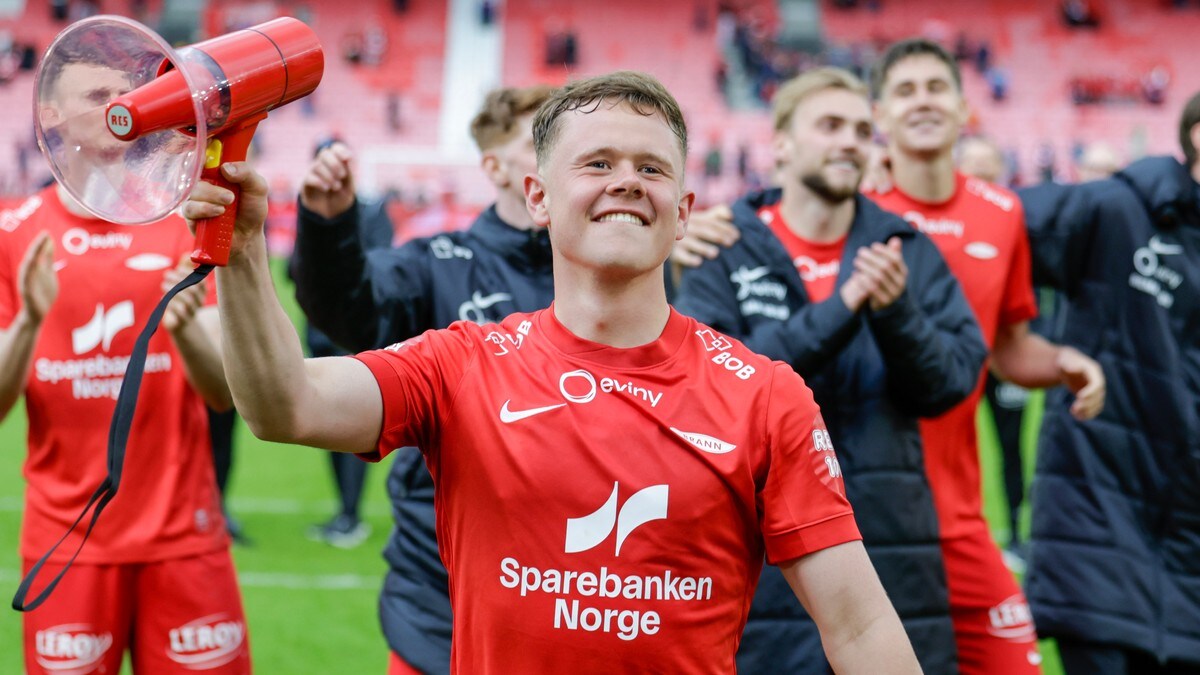 Brann jubler etter eliteseriekampen i fotball mellom Brann og Kristiansund på Brann stadion. FOTO: Paul S. Amundsen/NTB