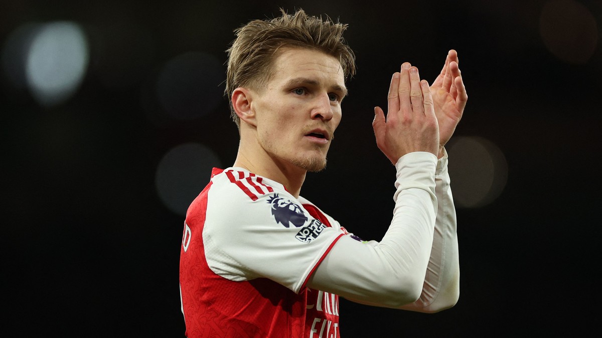 Martin Ødegaard ikke med i Arsenal-troppen mot Chelsea: – Vil ikke risikere noe