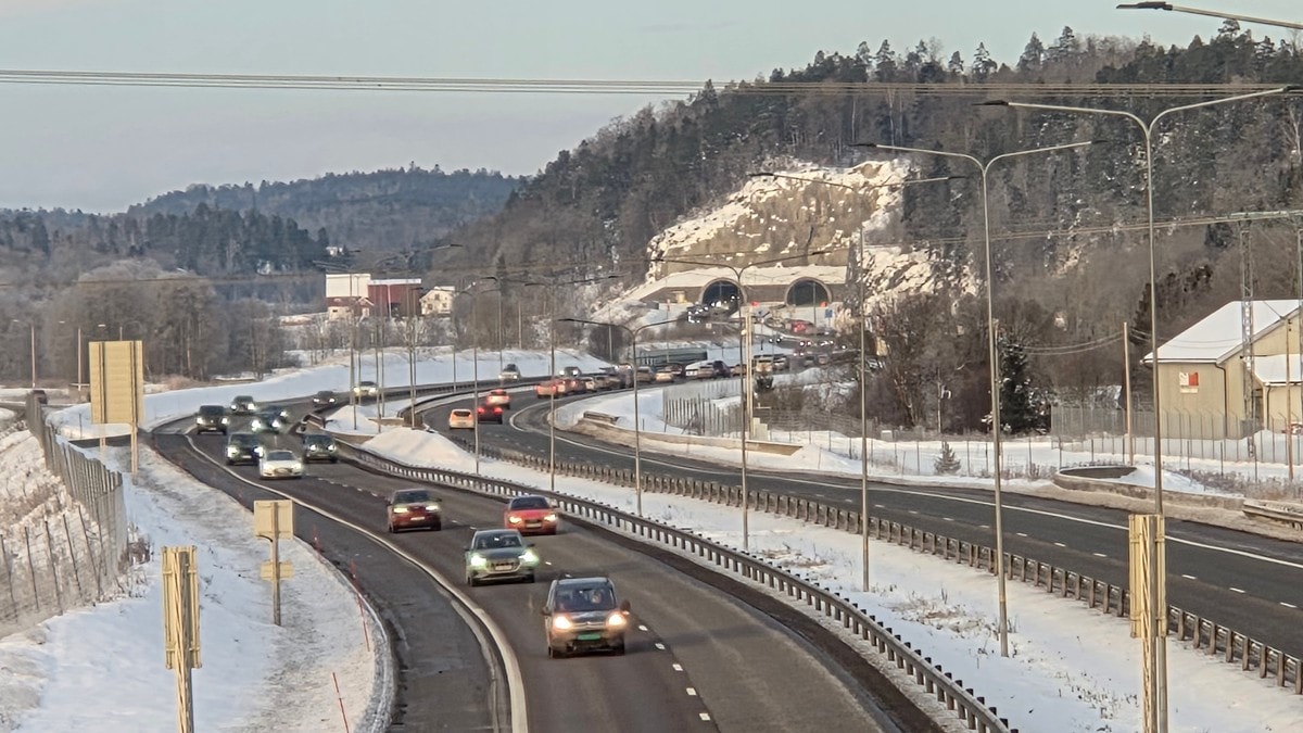 E18 gjenåpnet etter to ulykker i Tønsberg