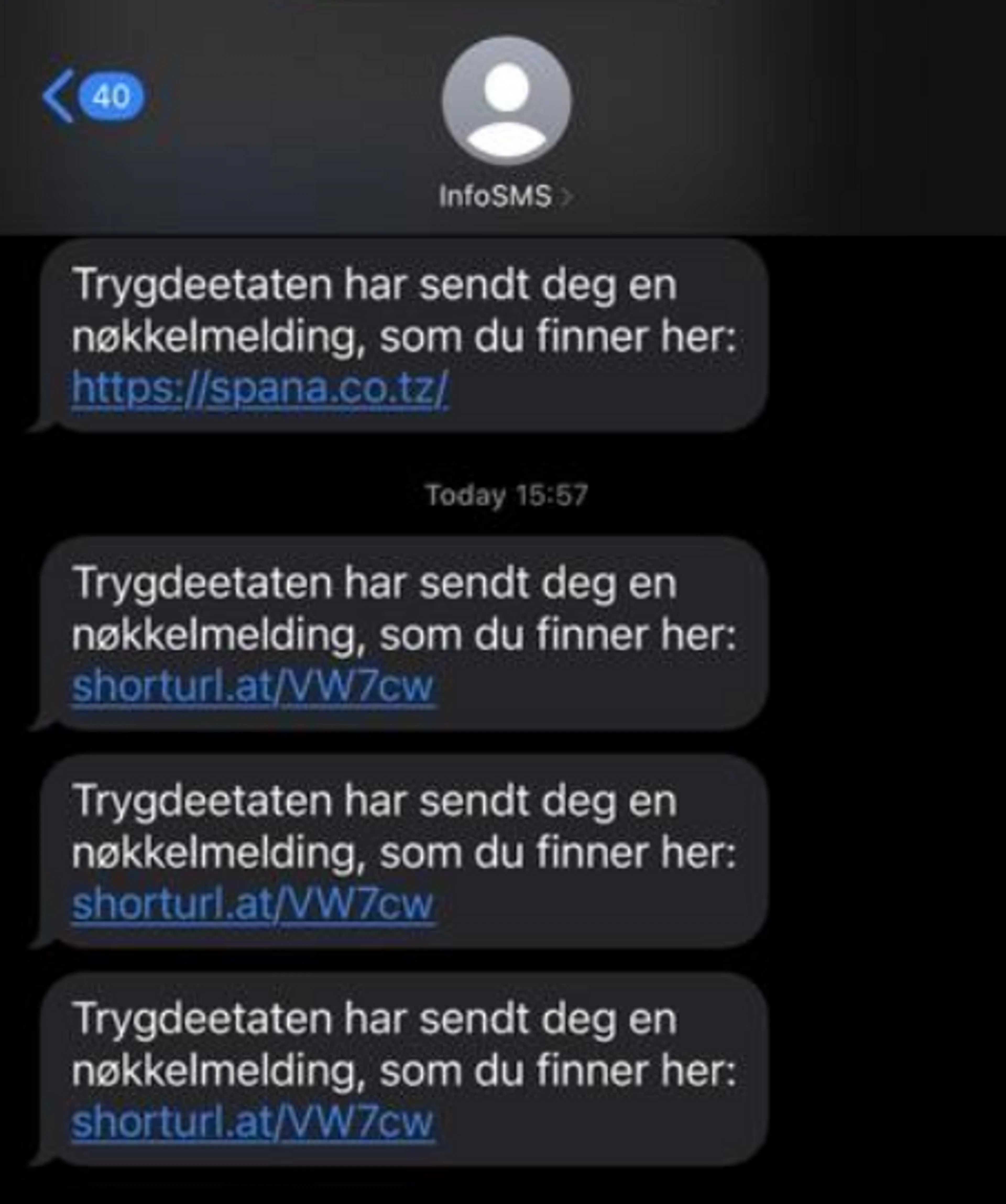 Et skjermbilde av flere smser sendt til hovedmannens mobil. Her tester han svindelmeldingene sine ved å først sende dem til seg selv.